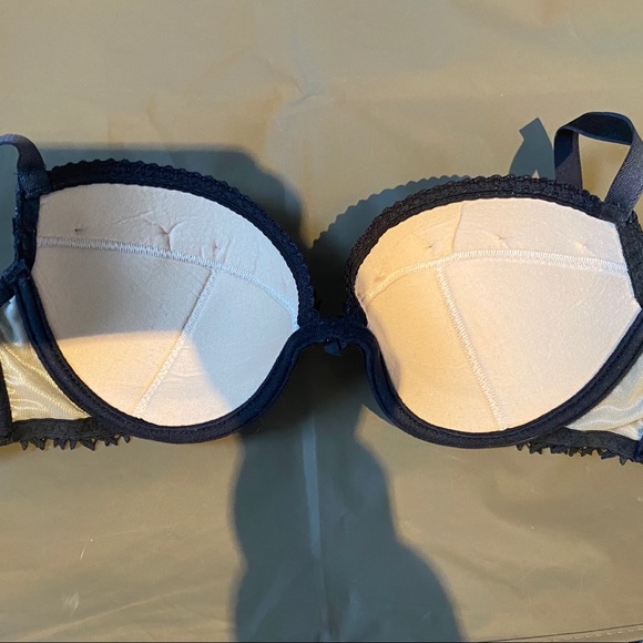 🛑 4/$25 Fernand Peril bra - Picture 8 of 10